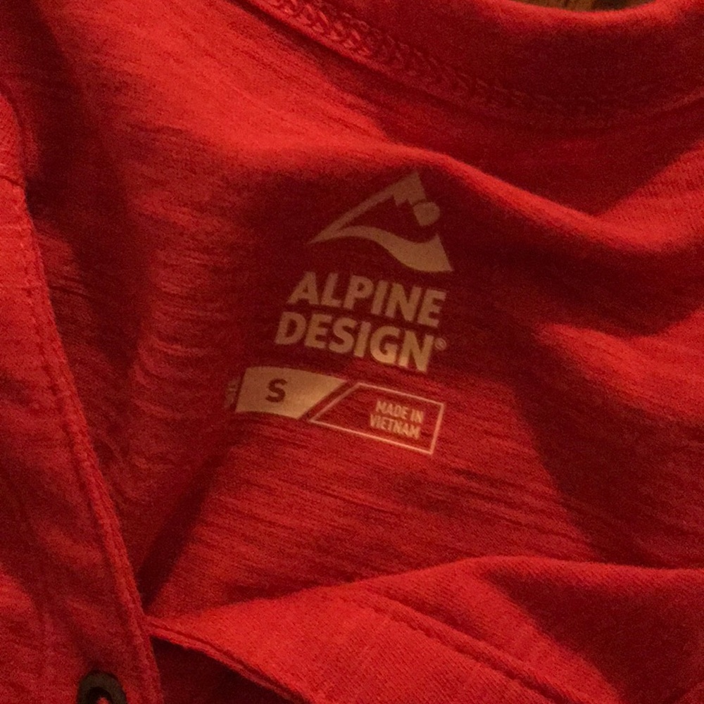 Alpine Design Long Sleve Red Shirt Half Button Up - Picture 2 of 3